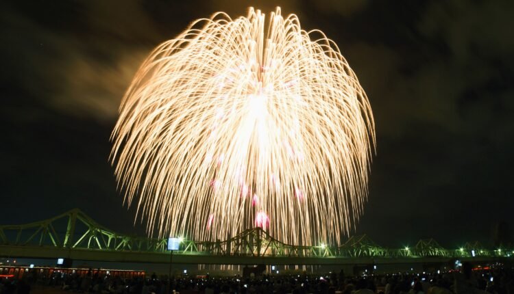 Japan Niigata 016 Nagaoka Fireworks Festival