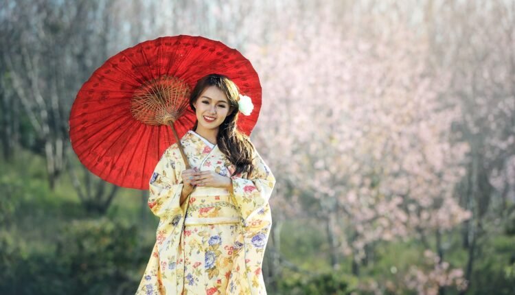 Japanese girl in kimono   Japanese girl in kimono