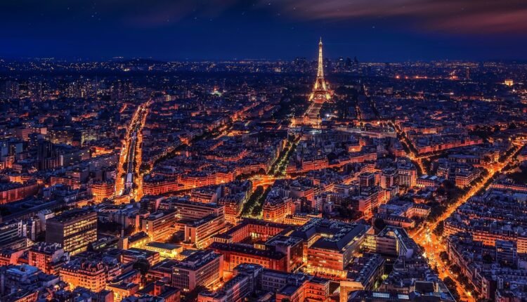 France Paris 004 Eiffel Tower