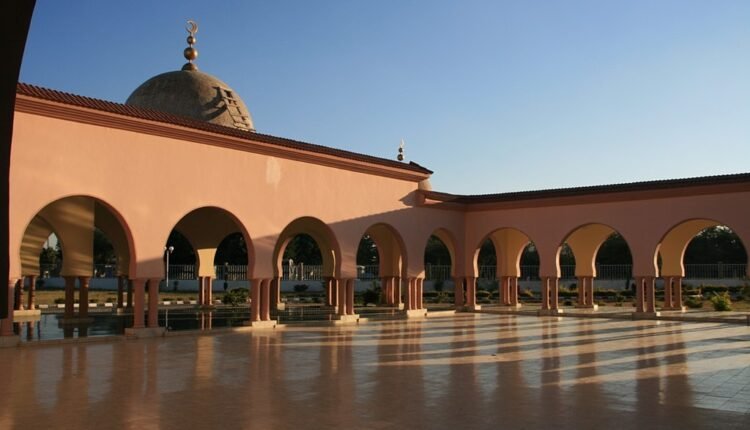 Tanzania Dodoma 002 Muammar Gaddafi Mosque Large