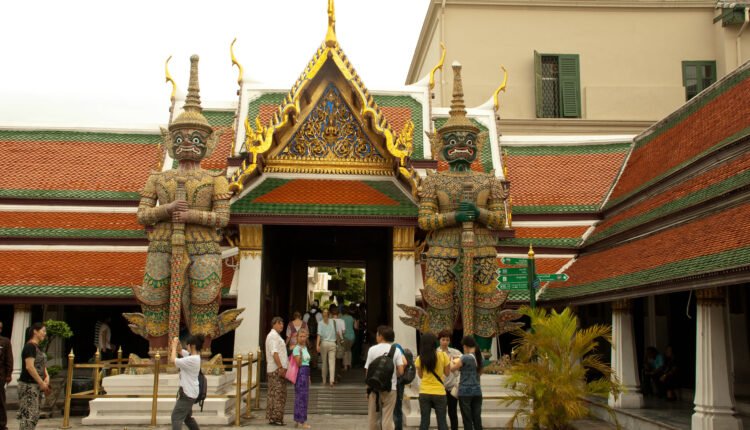 Thailand Bangkok 004 Temple of the Emerald Buddha Large