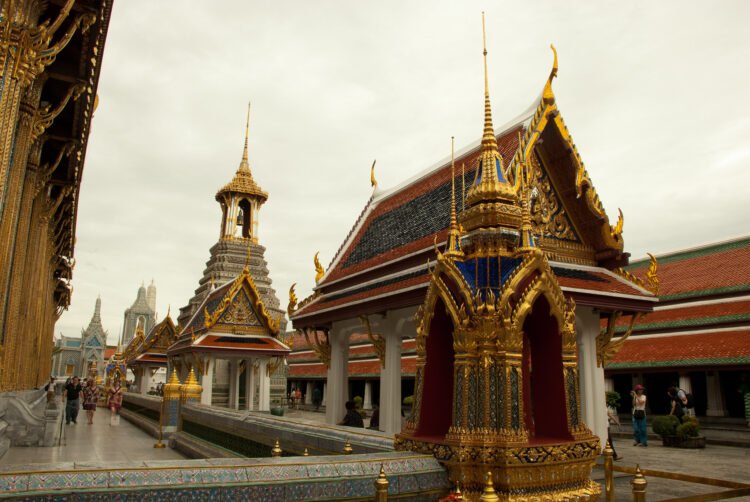 Thailand Bangkok 005 Temple of the Emerald Buddha Large   Thailand Bangkok 005 Temple of the Emerald Buddha Large